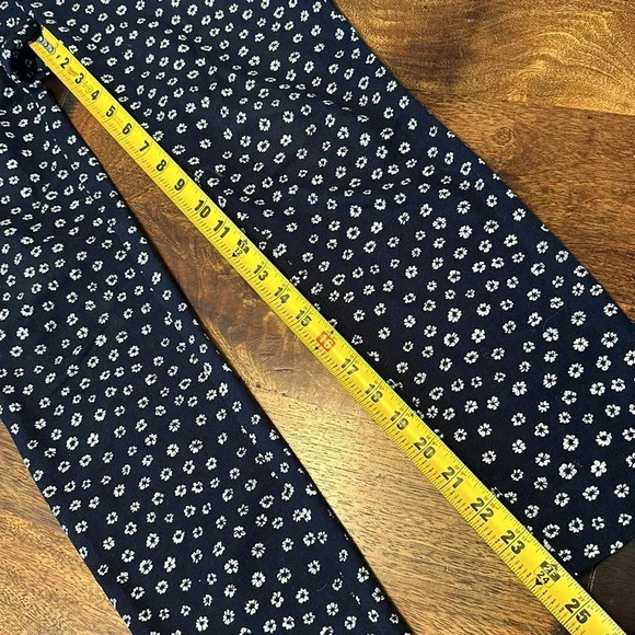 J by J crew pants Size 2 EUC - Picture 5 of 5